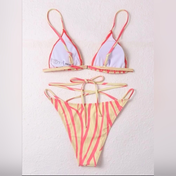 Rainbow Striped Hollow Out Bandeau Bodycon Dress & Arm Sleeves - Picture 3 of 3